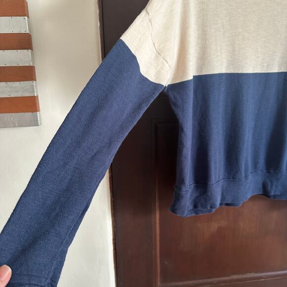 VINCE | Cotton Navy Blue and Cream Sweater Colorblock | Size Small - Picture 3 of 6